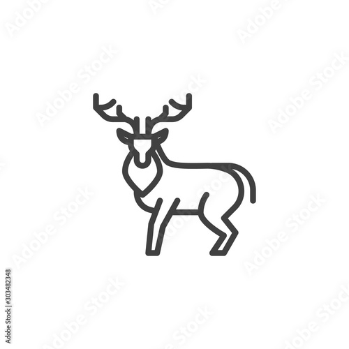 Deer Hunt line icon. linear style sign for mobile concept and web design. Deer animal outline vector icon. Symbol  logo illustration. Vector graphics