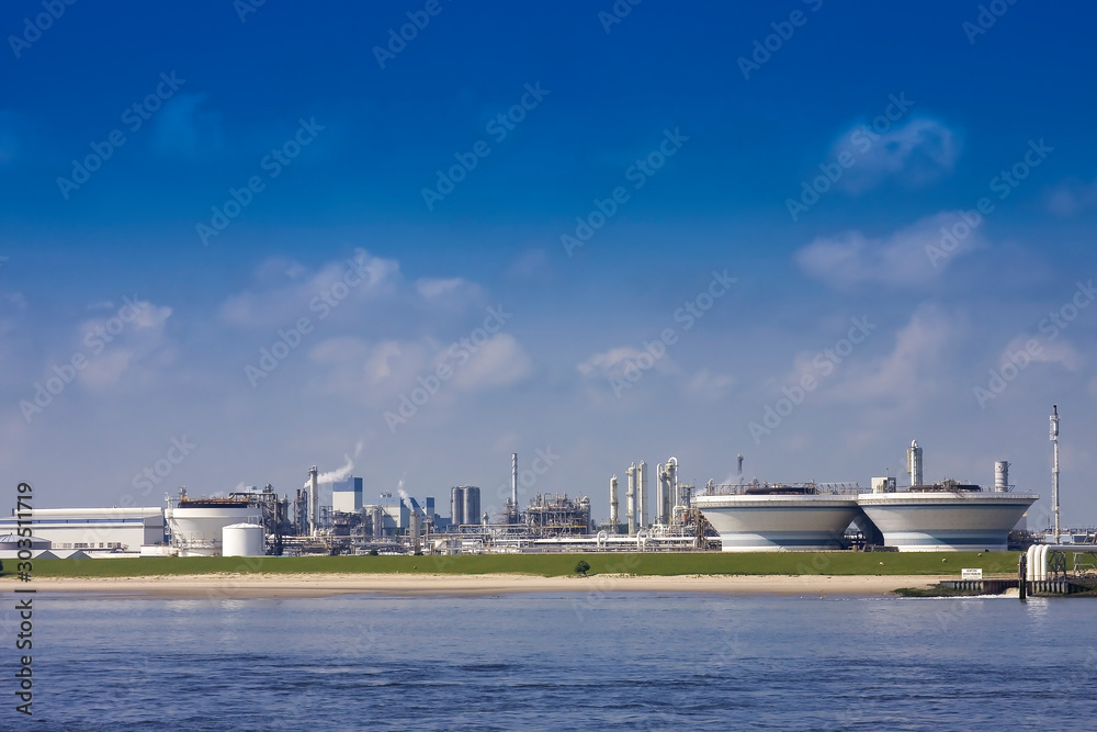 Φωτογραφία Dow Chemical chemical plant, biological treatment plant, Stade, Lower Saxony, Ge
