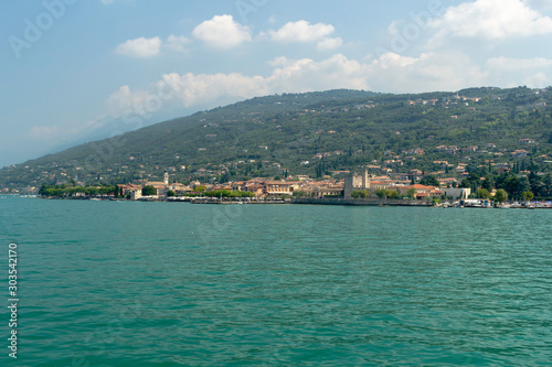View from the lake Garda of the castle Scaliger de Torri del Benaco, Italy © Gonçalo