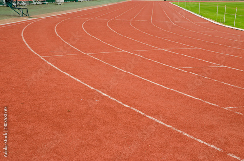 lanes of running track
