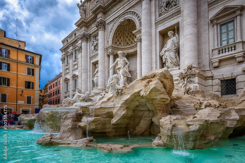 Φωτογραφία View of Rome Trevi Fountain (Fontana di Trevi) in Rome, Italy