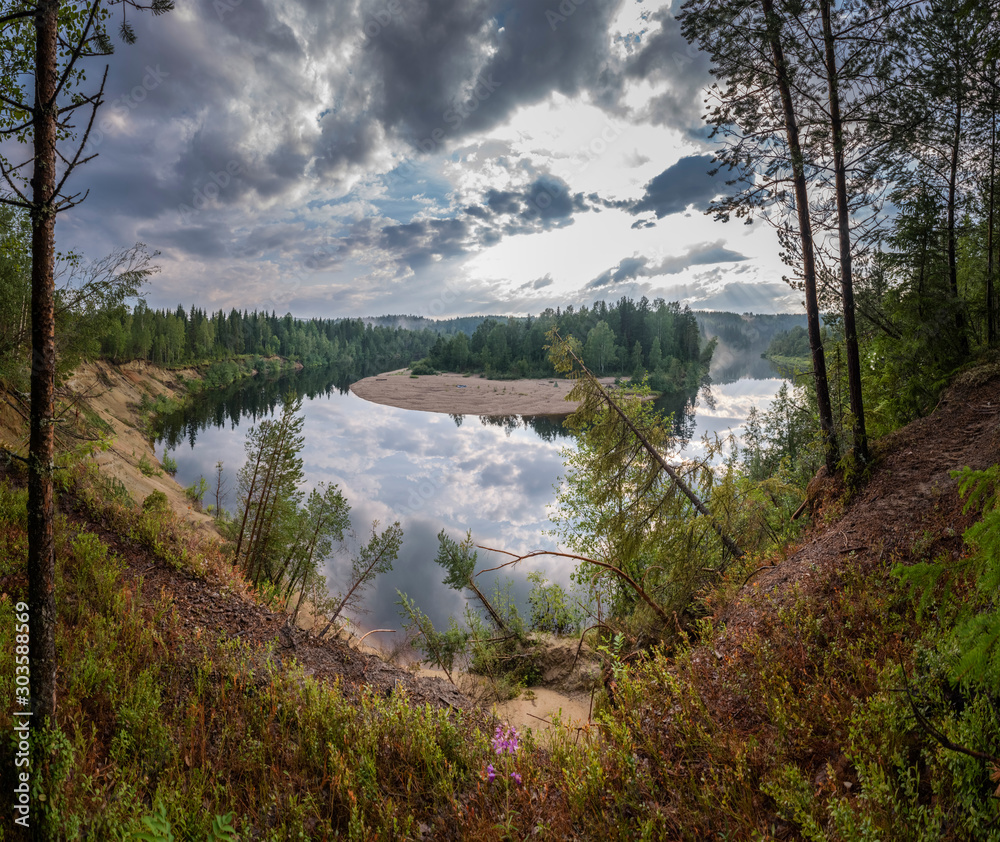 Φωτογραφία Big panorama of Orealven river bend in beautiful autumn scenery Sweden