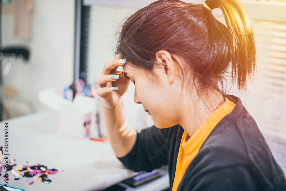 Office workers are stressed from work. Office workers are stressed from work.