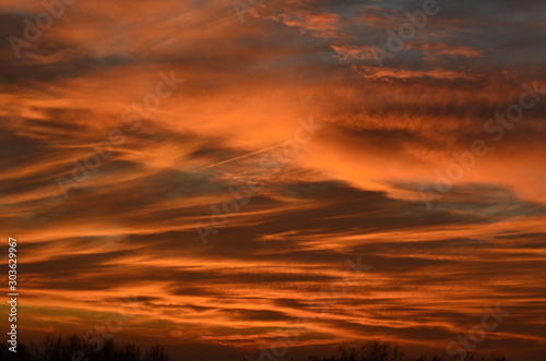 sunset in the sky © Yuliya Kilep