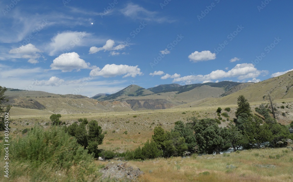 Beautiful landscape at Yellowstone National Park in Wyoming on the way to Gardiner, Montana. Beautiful landscape at Yellowstone National Park in Wyoming on the way to Gardiner, Montana.