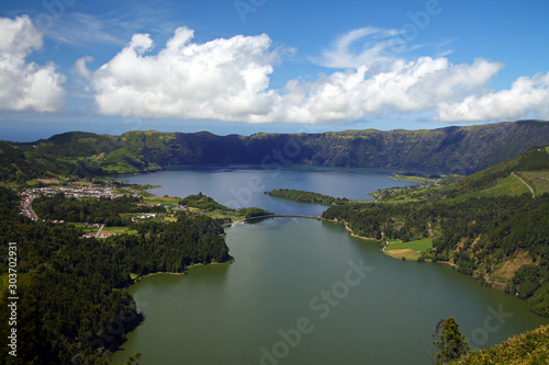 Amazing Lagoa das Sete Cidades in Sao Miguel