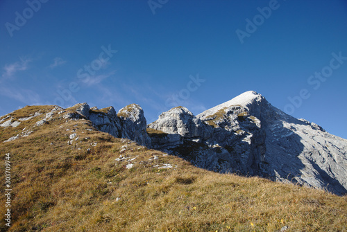 NB__0168 Mountain peak Alpspitze in sunlight