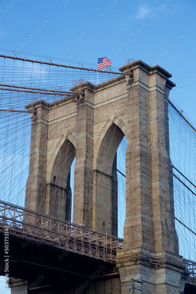 Brooklyn Bridge am Morgen