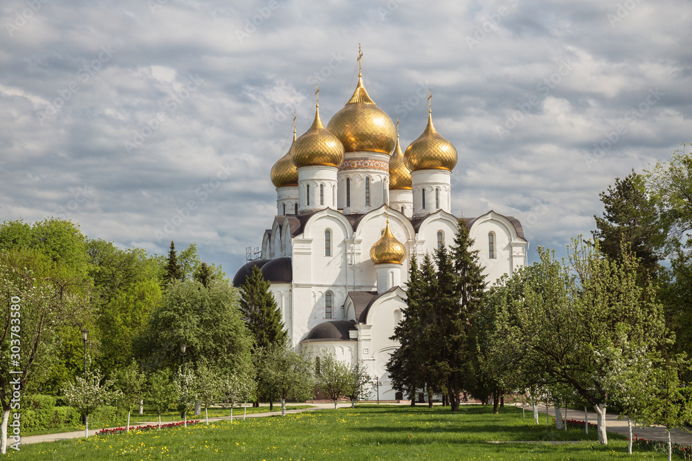 Assumption Cathedral, Yaroslavl Assumption Cathedral, Yaroslavl