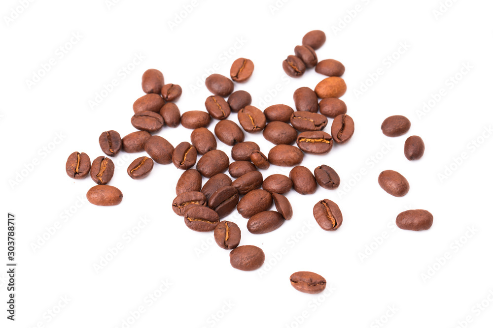 Naklejka premium Coffee beans isolated on a white background area for copy space.