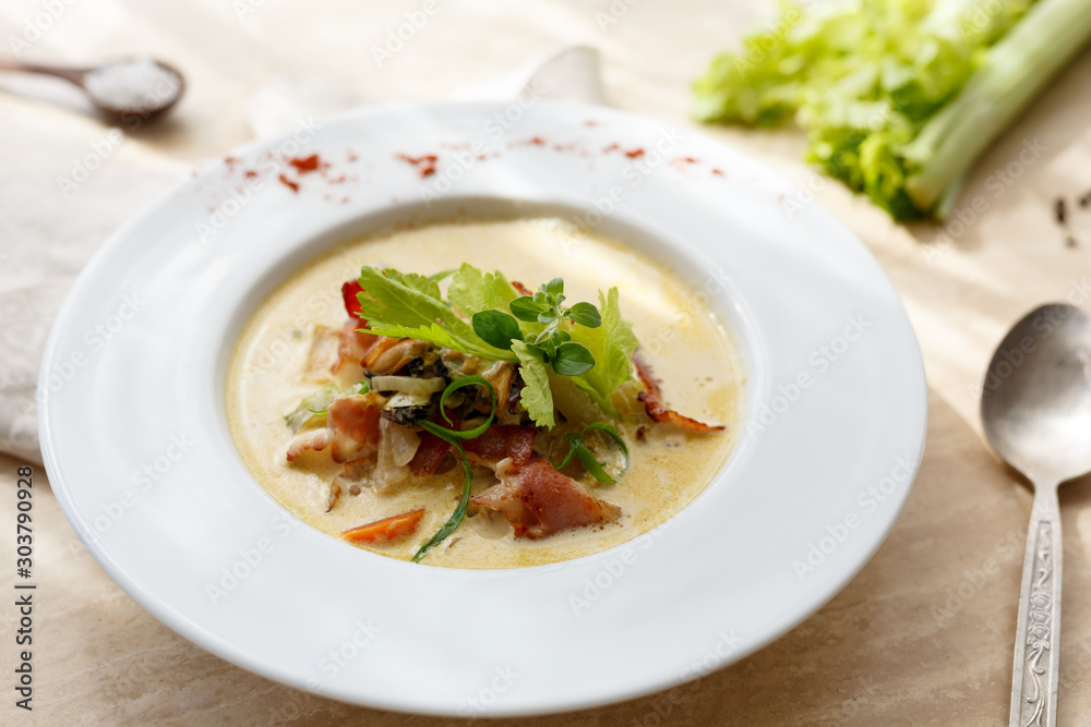 vegetable cream soup with bacon