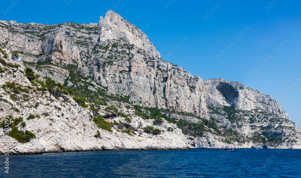 Fototapeta premium Calanques National Park, mountainous coastline in south France near Marseille