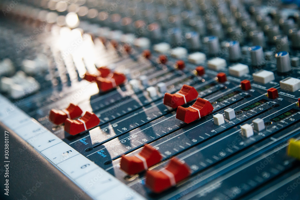 Obraz premium Professional sound mixing panel