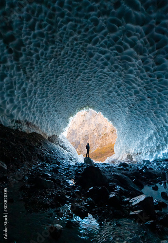 Fototapeta Eiskapelle Berchtesgaden Gletscherhöhle Nationalpark Königssee Klimawandel Symbo