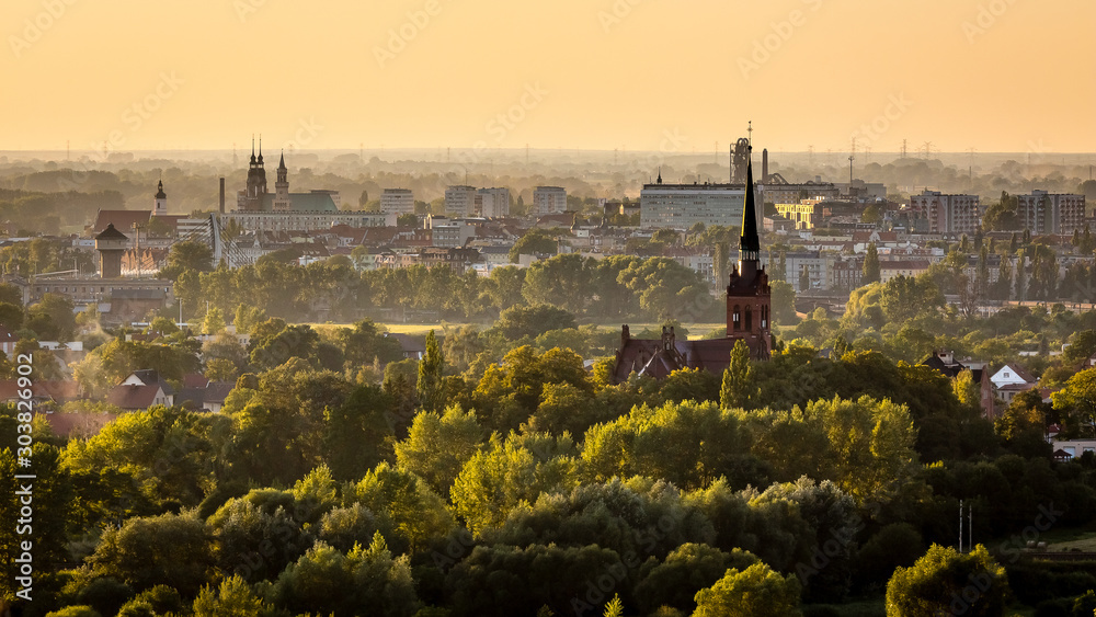 Φωτογραφία Aerial view of Opole city in Opolskie Voivodeship with old hertiage buildings an