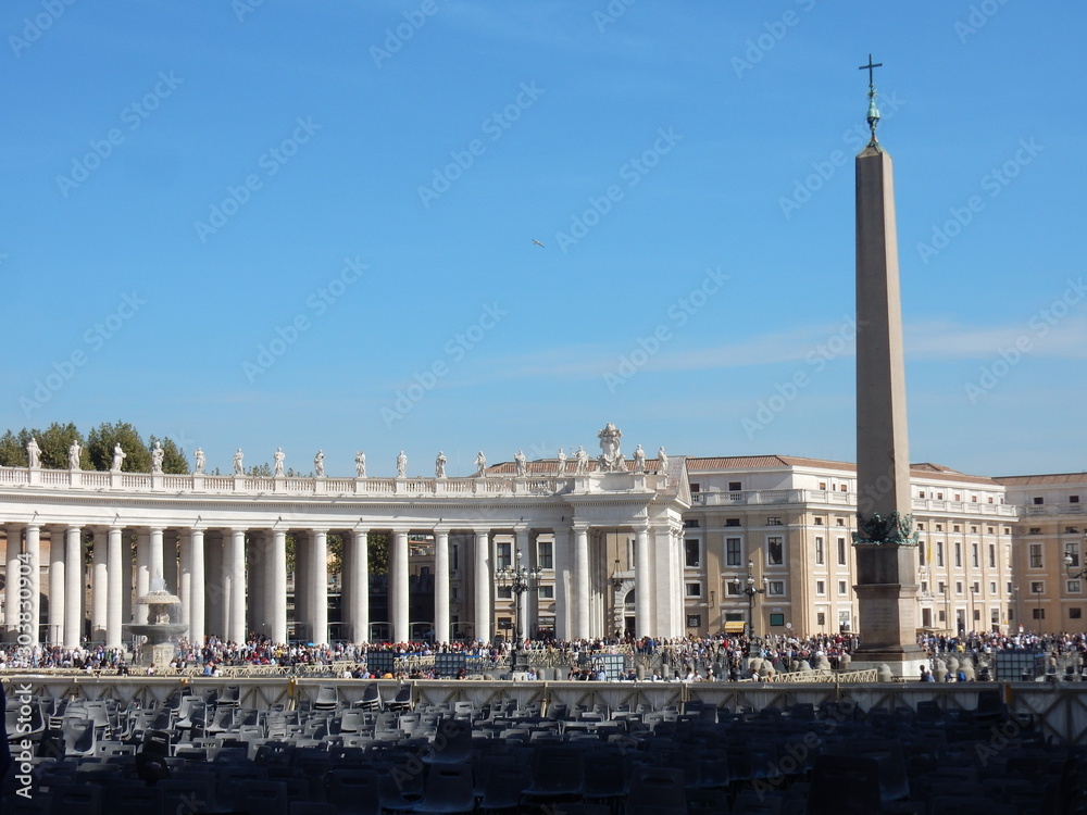 Vaticano - Scorcio di Piazza San Pietro