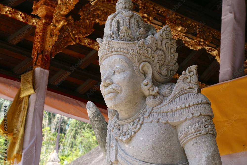 Fototapeta premium Statue in temple during Bali island holiday in Indonesia