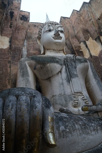 statue of buddha in ayutthaya thailand