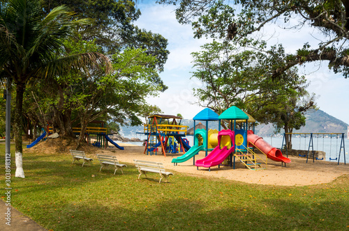 Angra dos Reis - Small Beach in Condo © Gilberto Mesquita