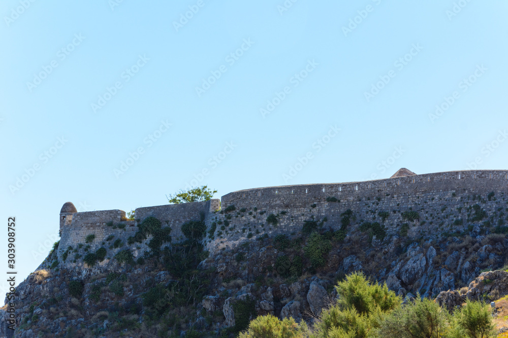 an observation tower hanging from the wall above the rock an observation tower hanging from the wall above the rock