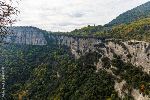 Fototapeta Naklejka Na Ścianę i Meble -  Cliffs of Collsacabra - Les Guilleries