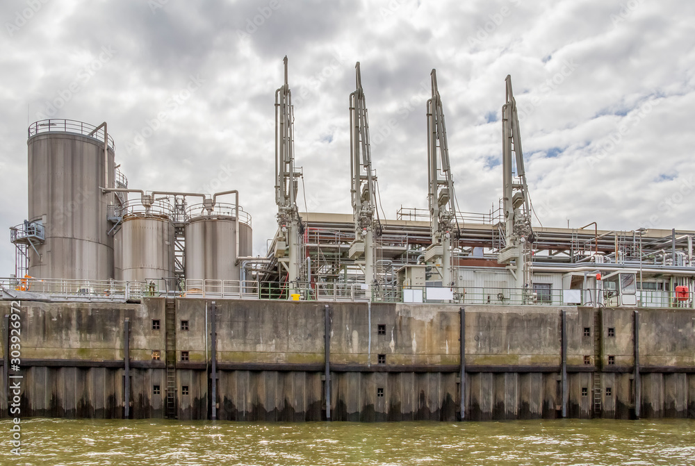 waterside refinery waterside refinery