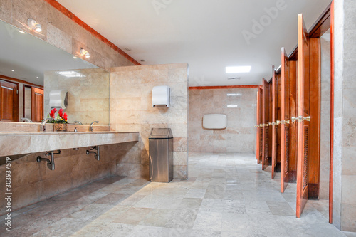 Foto urban design restroom