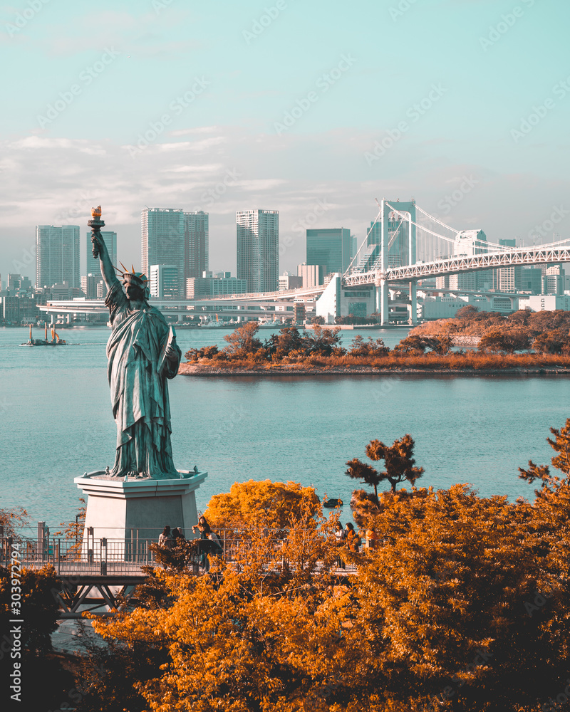 Ταπετσαρία view of odaiba japan