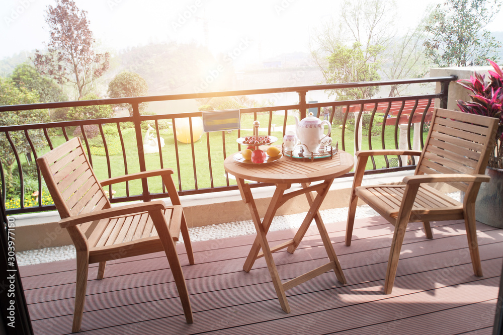 Table and chairs on the balcony