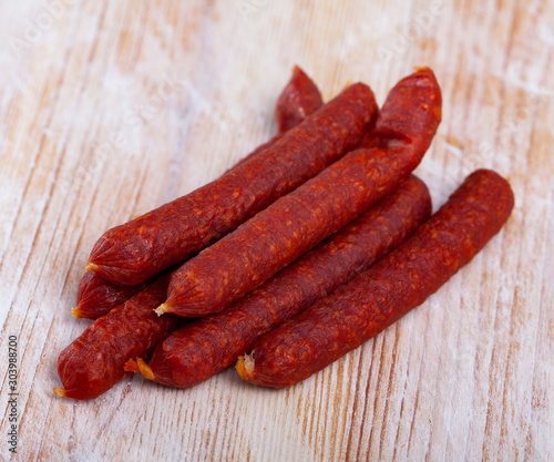 Tyrolean hunter sausages