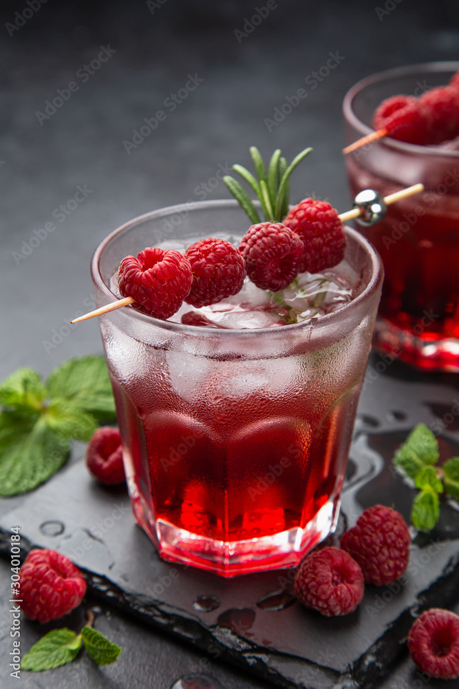 raspberry cocktail with ice and fresh berry raspberry cocktail with ice and fresh berry