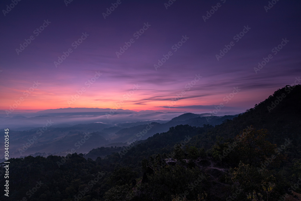 Sunrise at Doi Hua Mot. It is another famous spot for viewing the sea of mist and sunrise Sunrise at Doi Hua Mot. It is another famous spot for viewing the sea of mist and sunrise