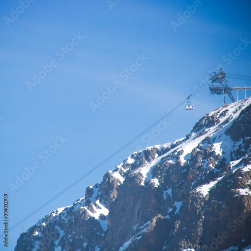 paysage des alpes en hiver: alpes d'huez station de sports d'hiver