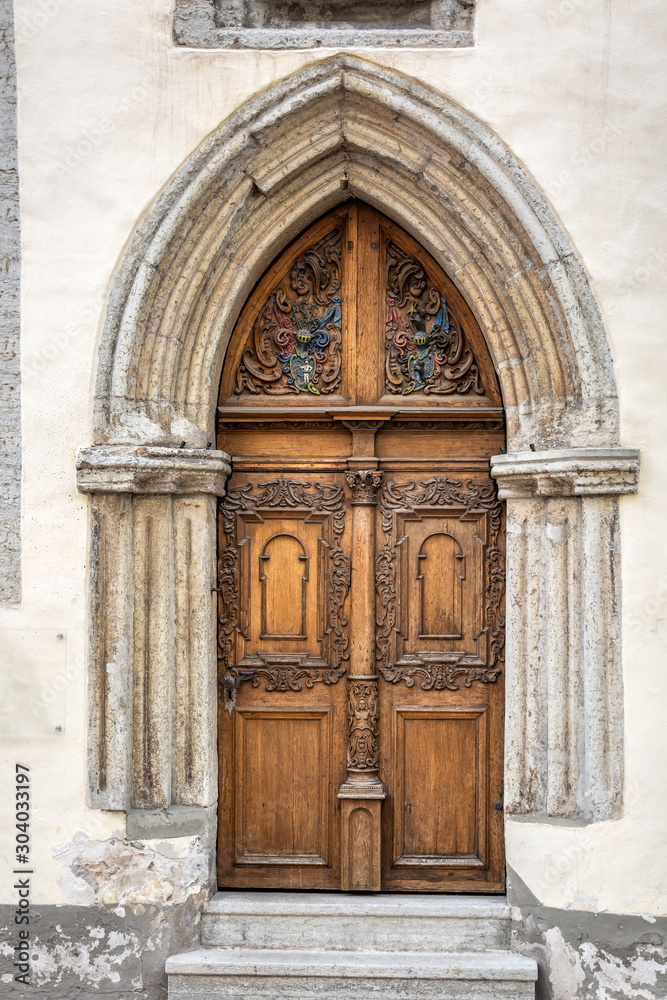 Tallinn decorated doors