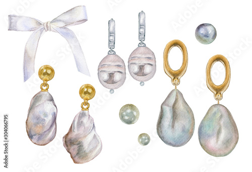 Set of watercolor illustrations earrings with pearls © Irina Violet