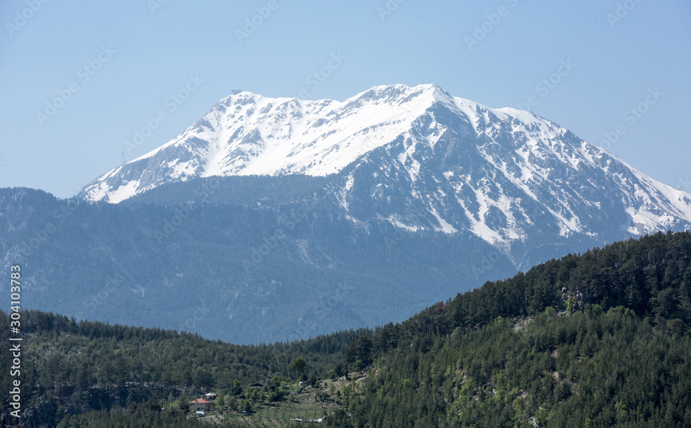 majestik Tahtali Dag mountain
