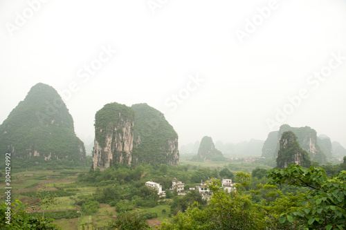 桂林　カルスト地形　山水　中国