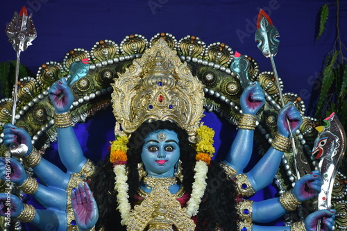 A beautiful Lord Ganesh statue photo