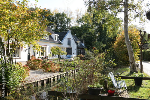 Historisches Gebäude im Zentrum von Vreeland in Holland photo