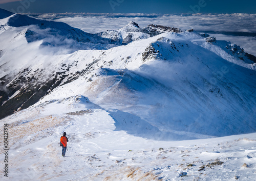 Tatry, widok na Giewont, Halny Wiatr photo