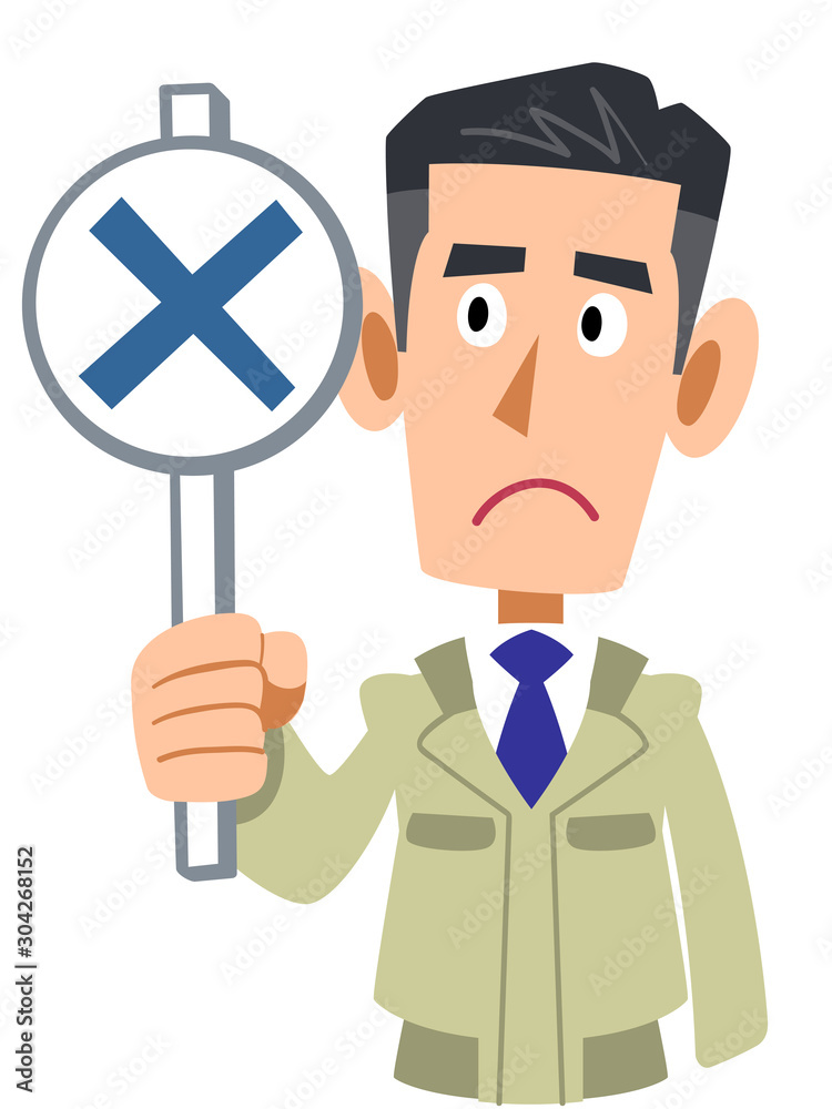 不正解の札を出す作業着を着た男性の上半身