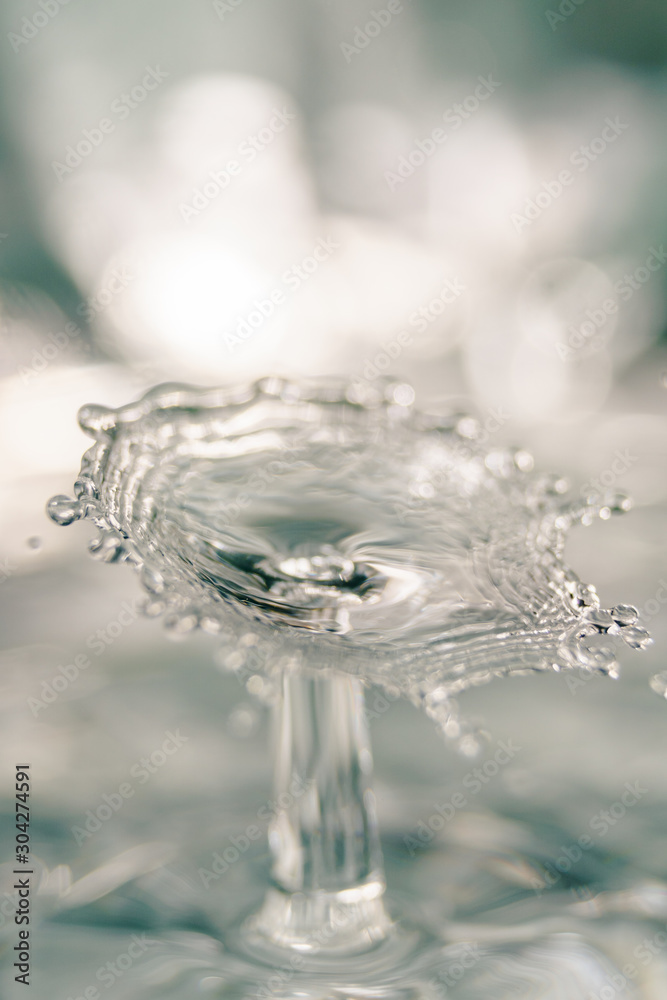 Water drop collision form