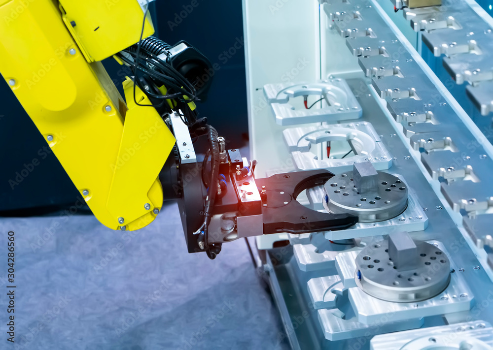 Automation system of robot arm in smart manufacturing factory Automation system of robot arm in smart manufacturing factory