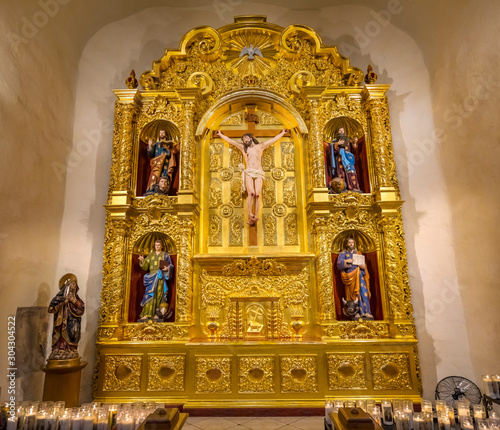 Basilica Altar Crucifixion Candles San Fernando Cathedral San Antonio Texas