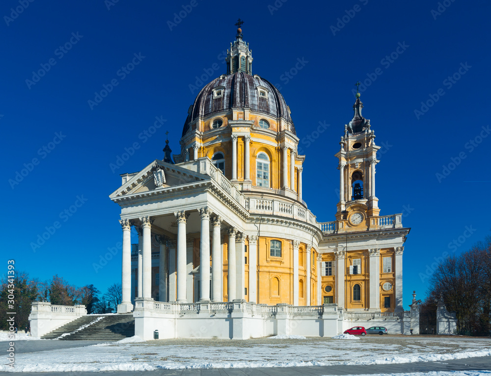 Image of baroque Basilica di Superga church on the Turin