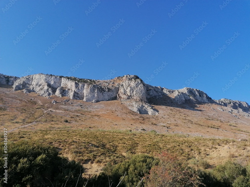 Paisaje montañoso en Antequera, provincia de Málaga, España