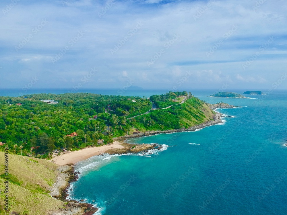 Fototapeta premium island in the sea of Phuket Thailand