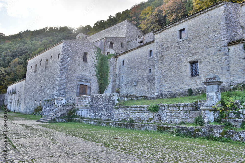 L'eremo di Santa Rosalia alla Quisquina è una costruzione lungo le pendici del monte Quisquina