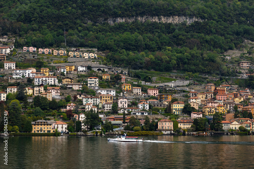 Lake Como © Edward
