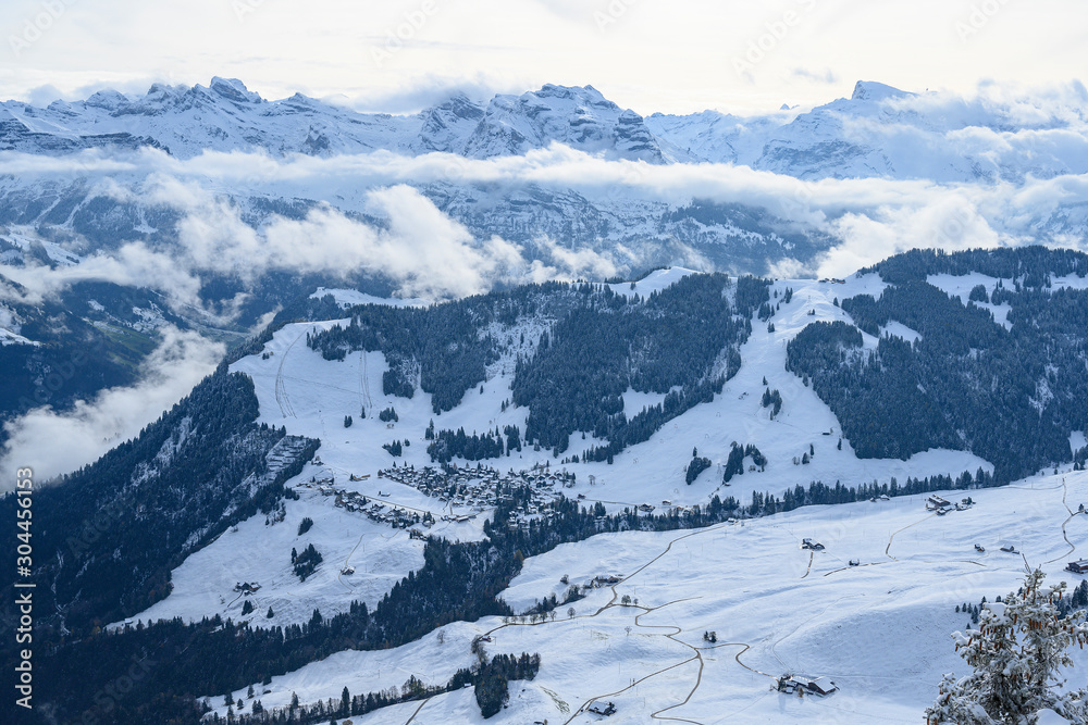 Berglandschaft aus der Sicht des Stanserhorns, Nidwalden, Schweiz